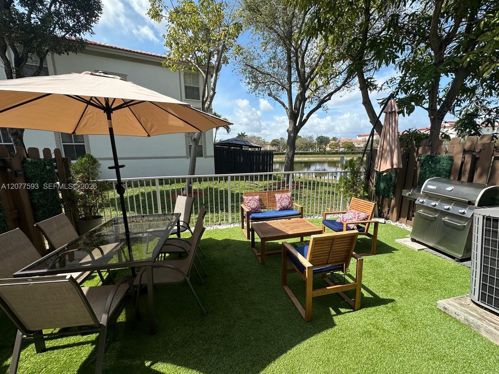 7940 NW 108th Place — photo 3