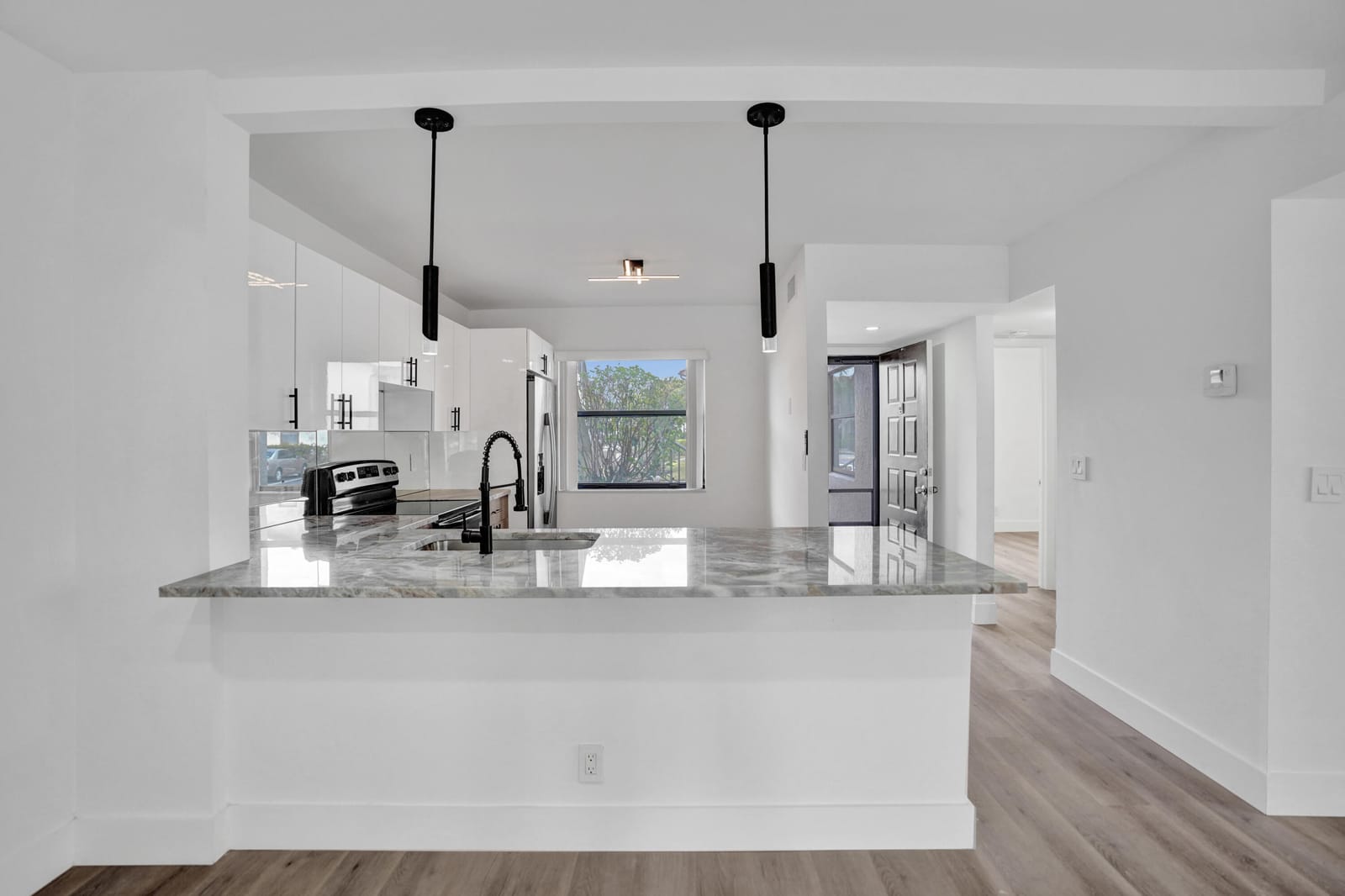 7674 Tahiti Lane 101 — photo 11