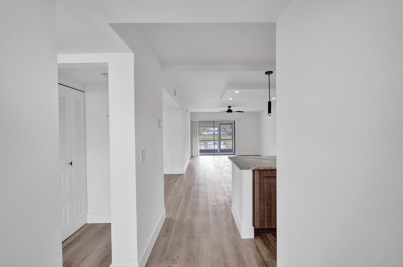 7674 Tahiti Lane 101 — photo 9