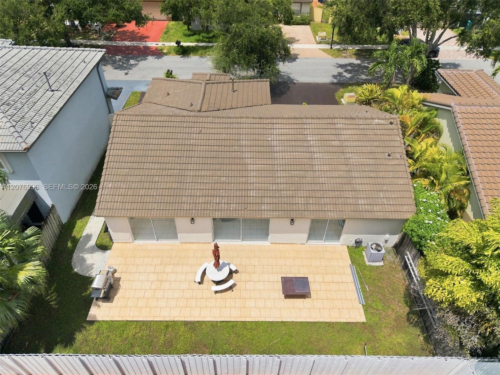 19181 NW 89th Avenue 1, Hialeah, FL 33018 photo 2