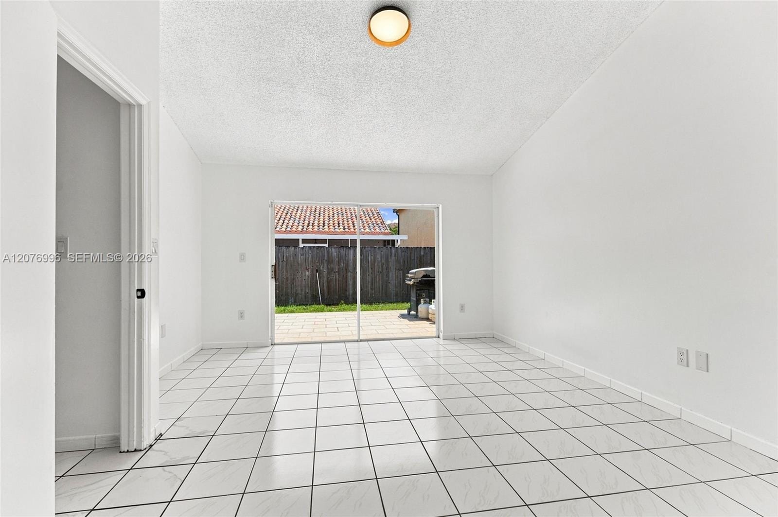 19181 NW 89th Avenue 1, Hialeah, FL 33018 photo 19