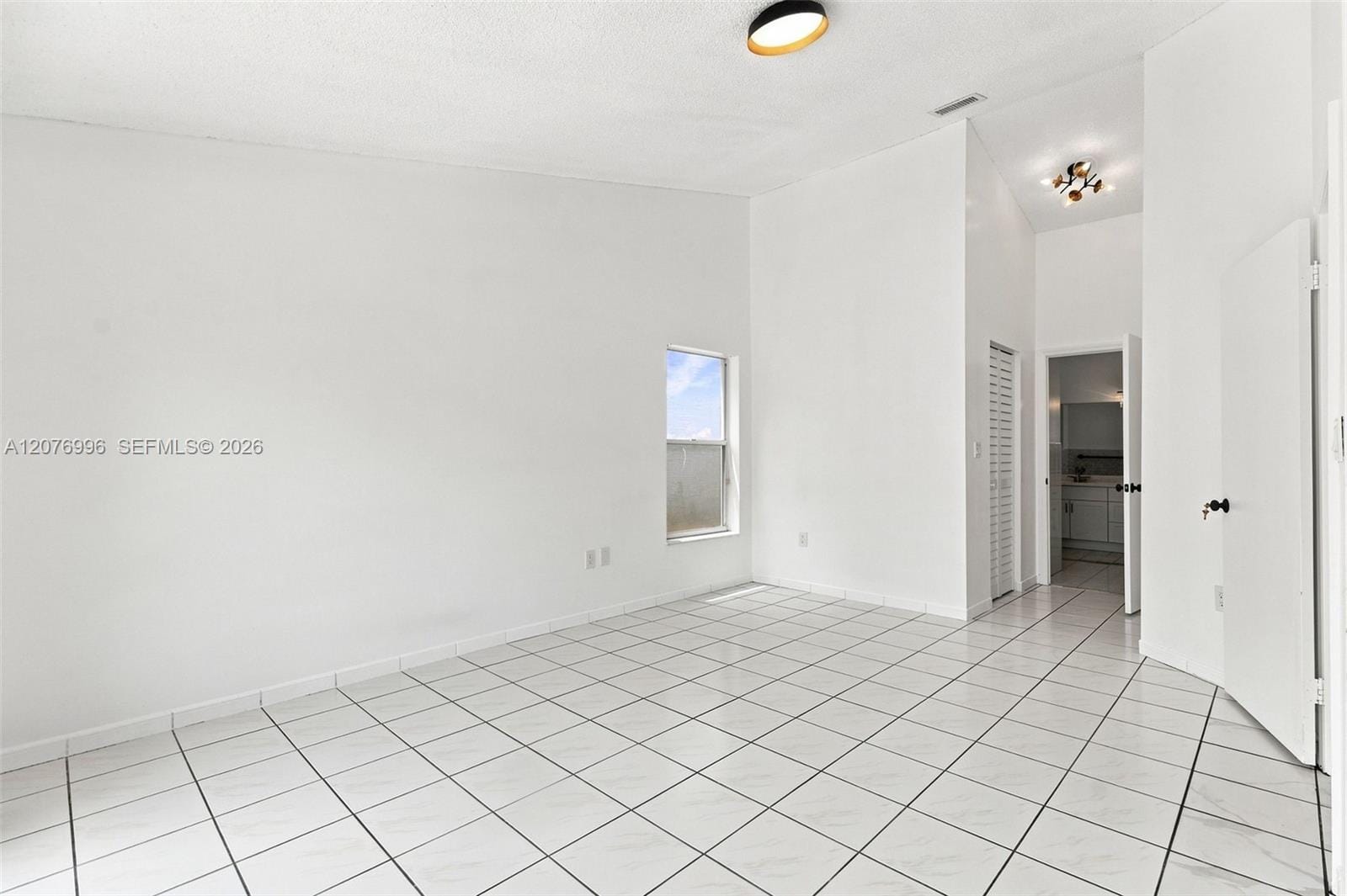 19181 NW 89th Avenue 1, Hialeah, FL 33018 photo 23
