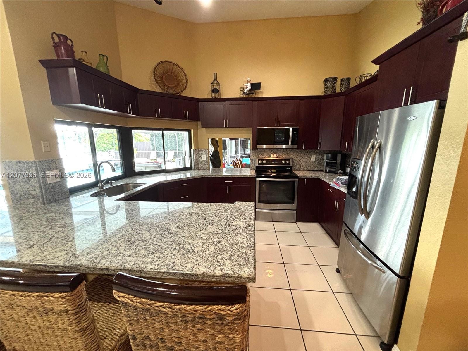 14629 Glencairn Road, Miami Lakes, FL 33016 photo 6