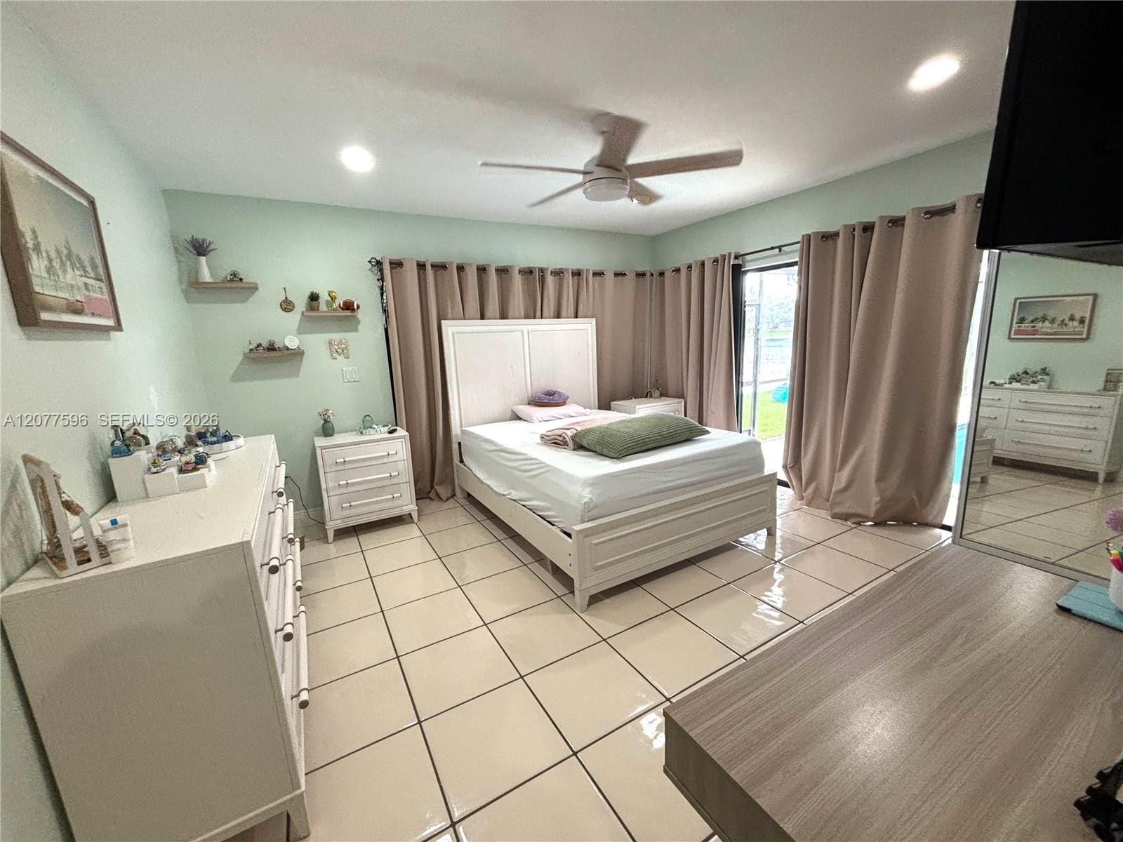 14629 Glencairn Road, Miami Lakes, FL 33016 photo 10