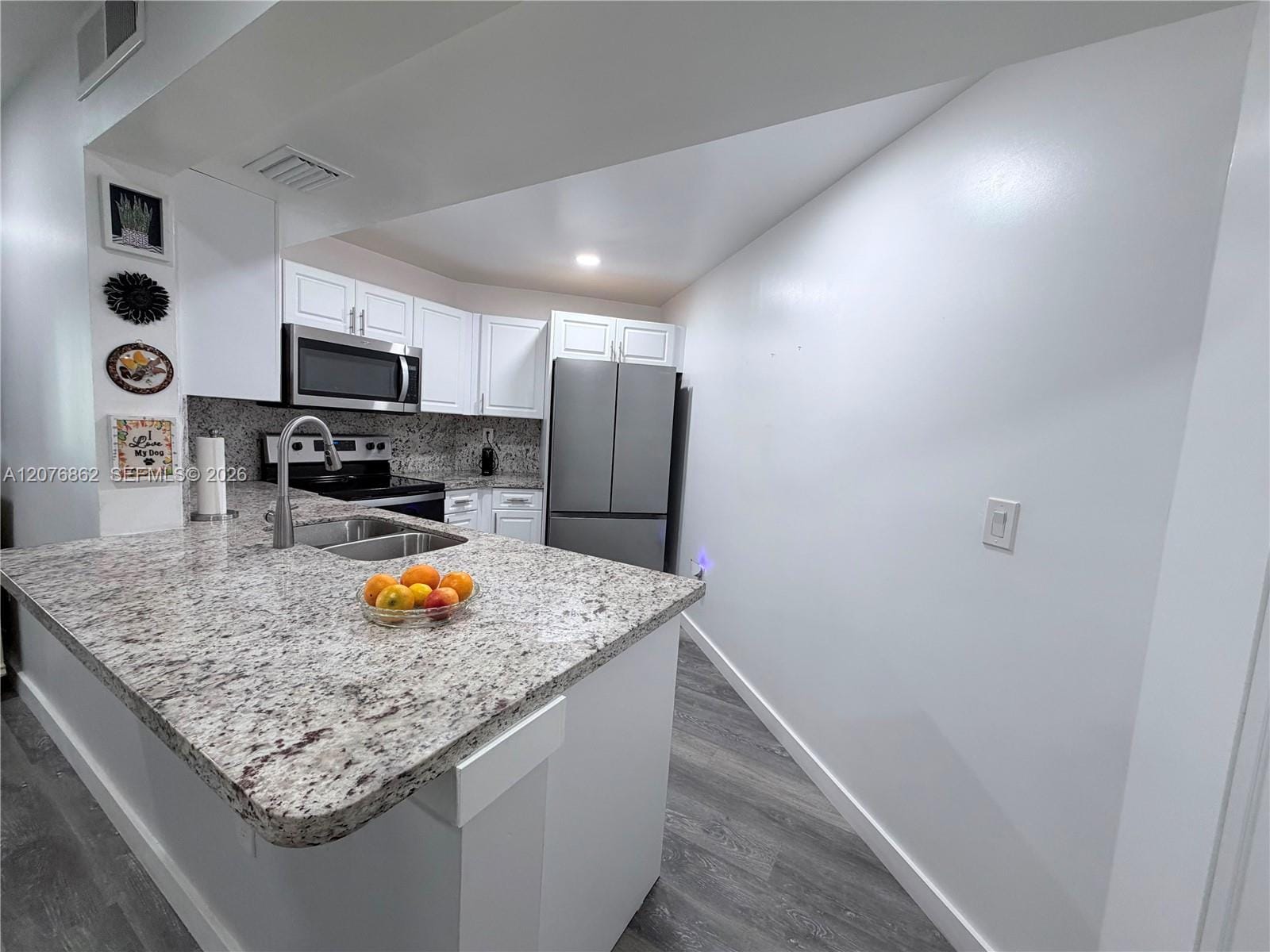9731 Fontainebleau Boulevard F108 — photo 2