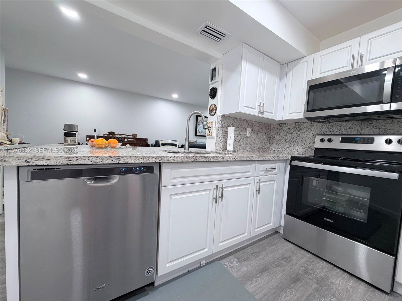 9731 Fontainebleau Boulevard F108 — photo 3