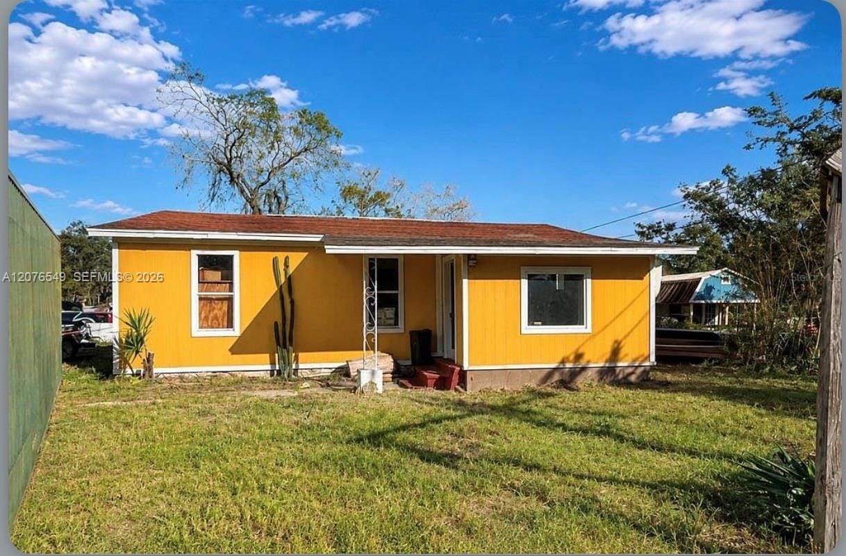 398 Cypress Avenue, Pahokee, FL 33476 photo 3