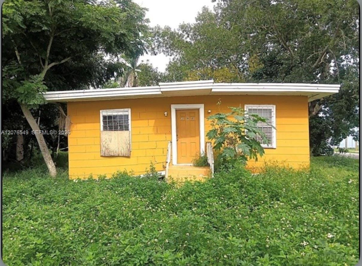 398 Cypress Avenue, Pahokee, FL 33476