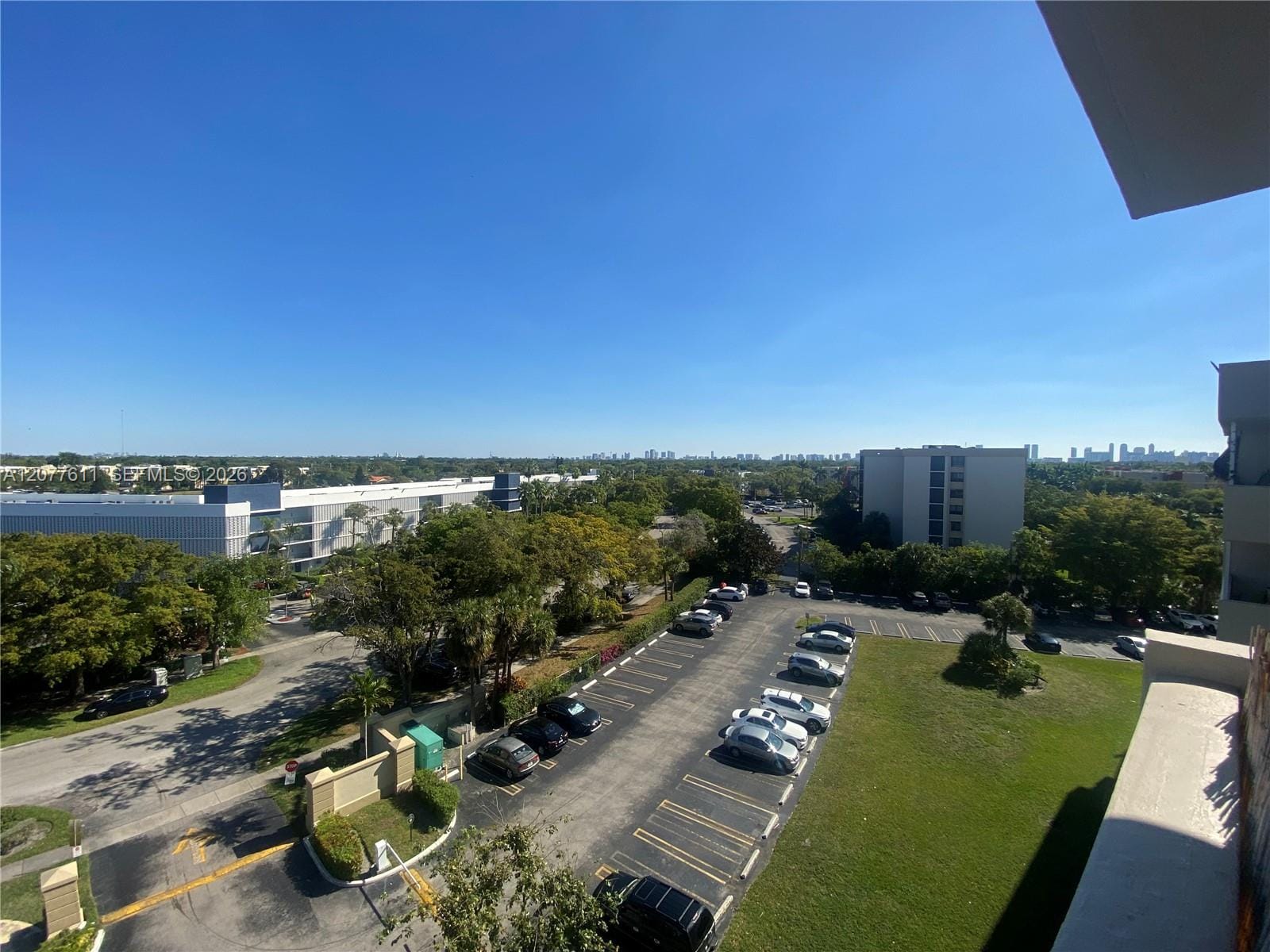 800 NE 195th Street 709, Miami, FL 33179 photo 5