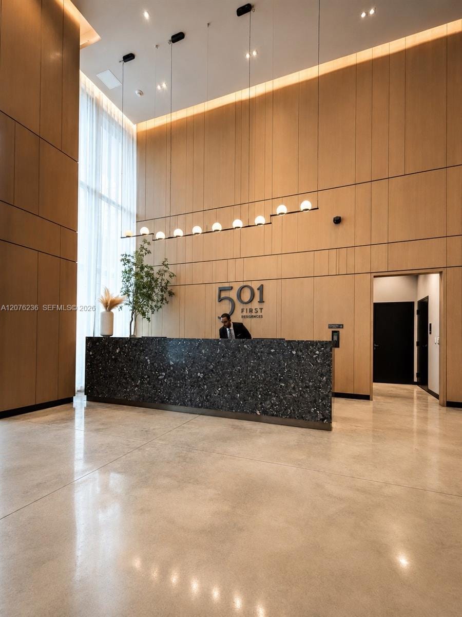 121 NE 5th Street 3712, Miami, FL 33132 photo 14