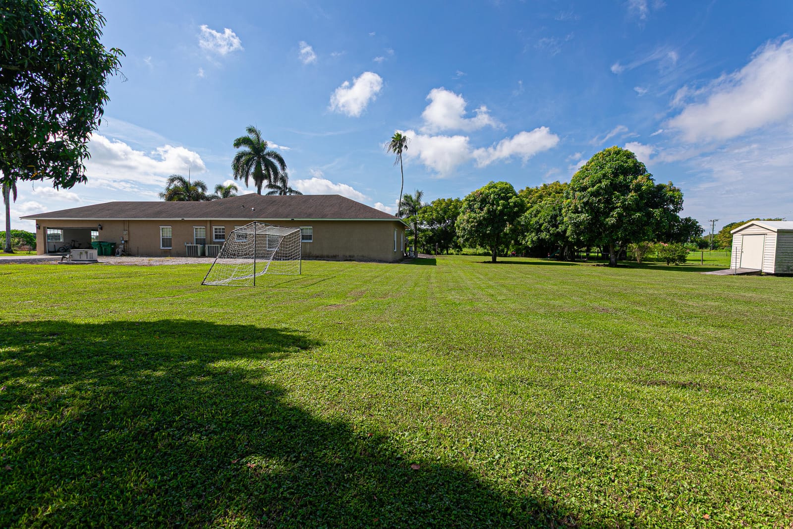 173 S Greenstar Avenue, Pahokee, FL 33476 photo 25