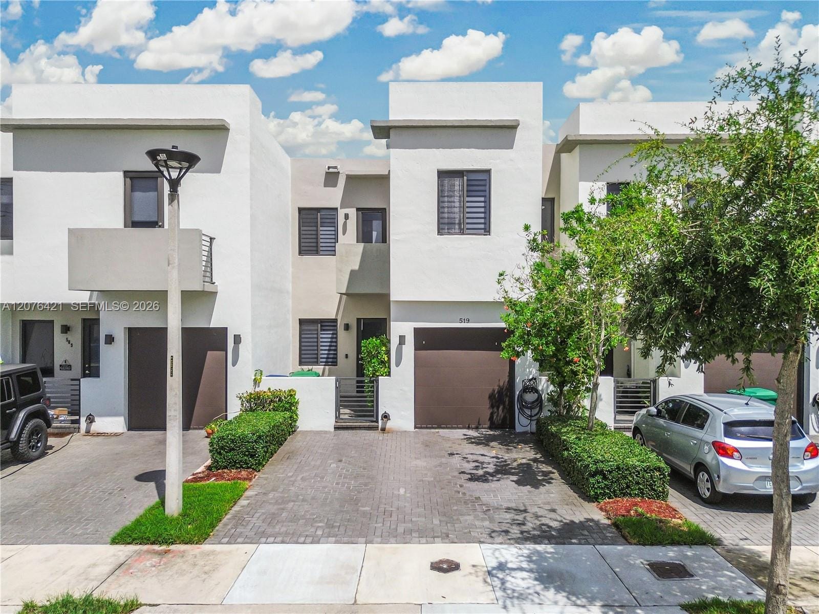 519 SW 91st Place, Miami, FL 33174