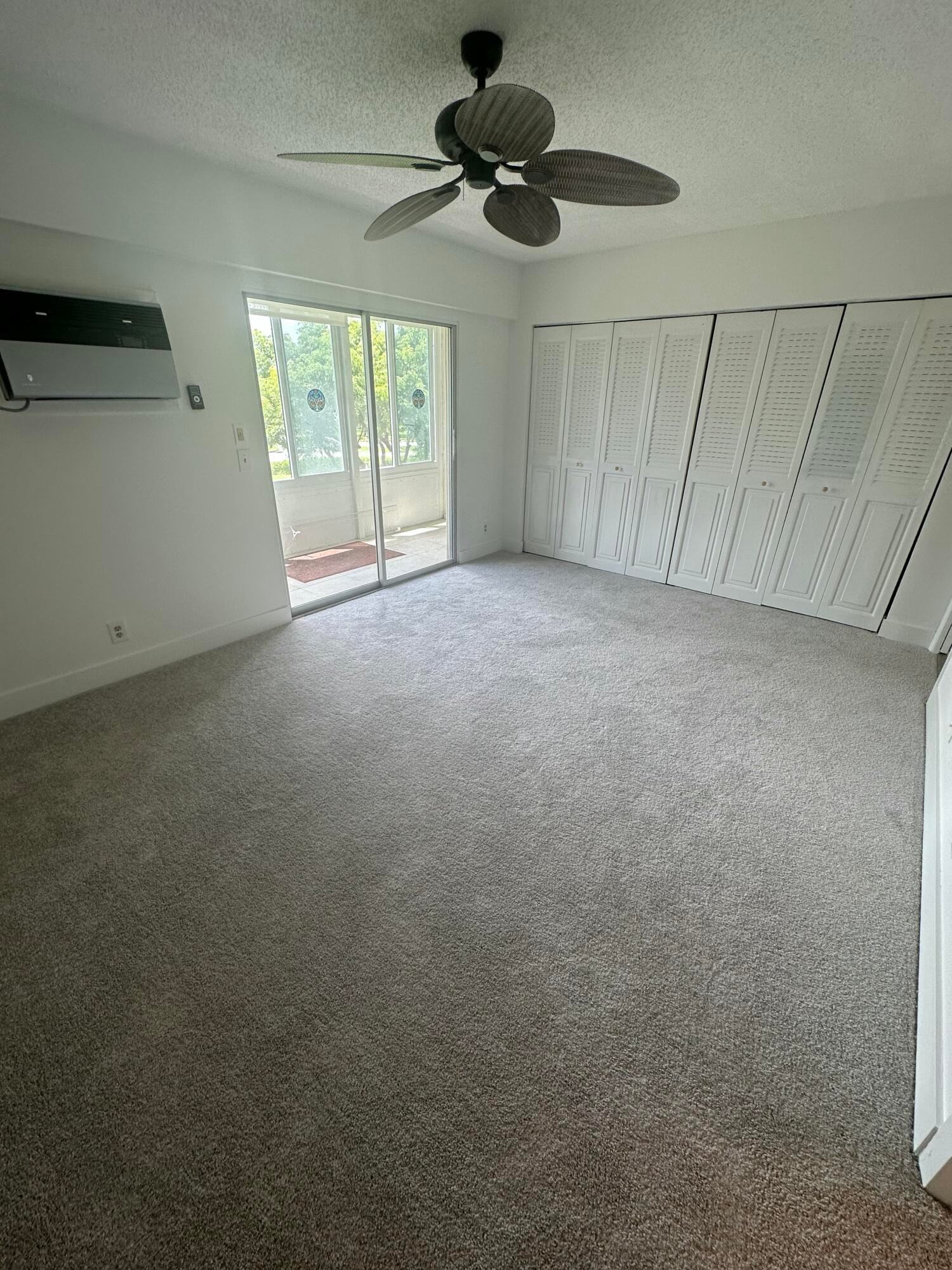 205 MANSFIELD Way E — photo 6
