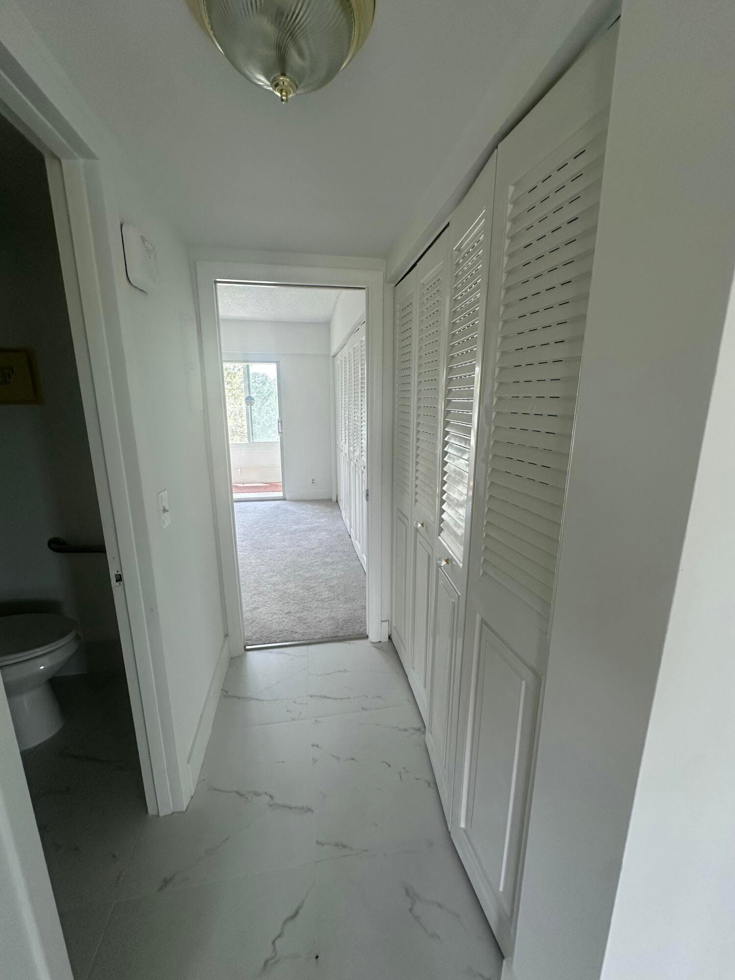 205 MANSFIELD Way E — photo 10