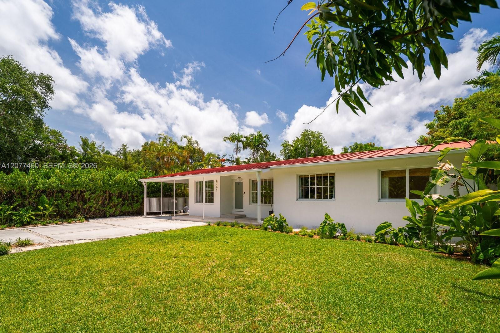 6761 SW 76th Terrace, South Miami, FL 33143