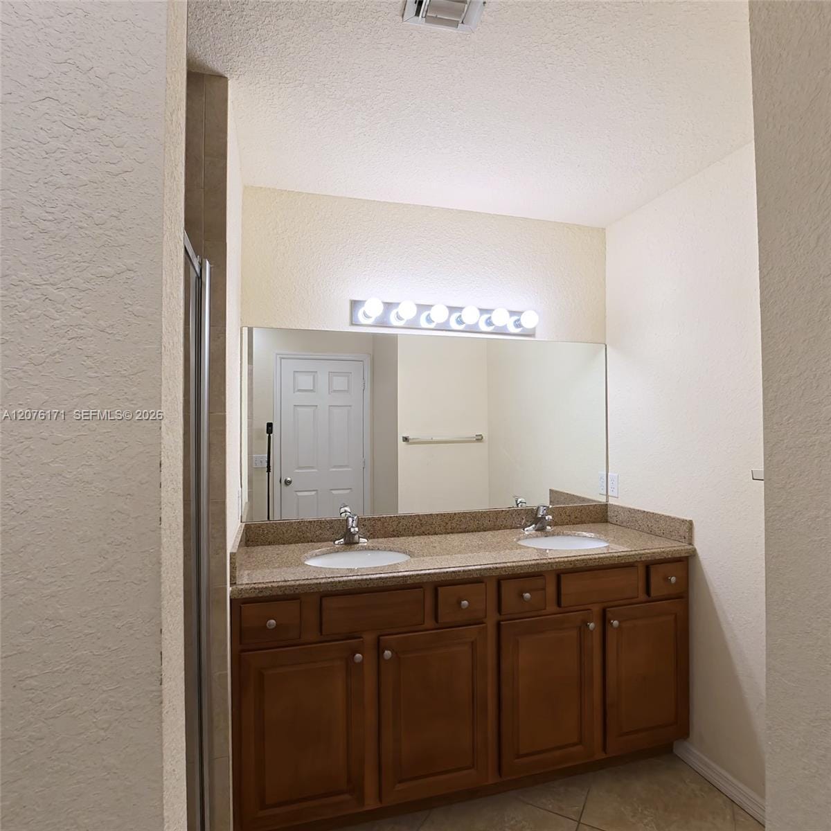 1000 Palm Trail 8, Delray Beach, FL 33483 photo 13