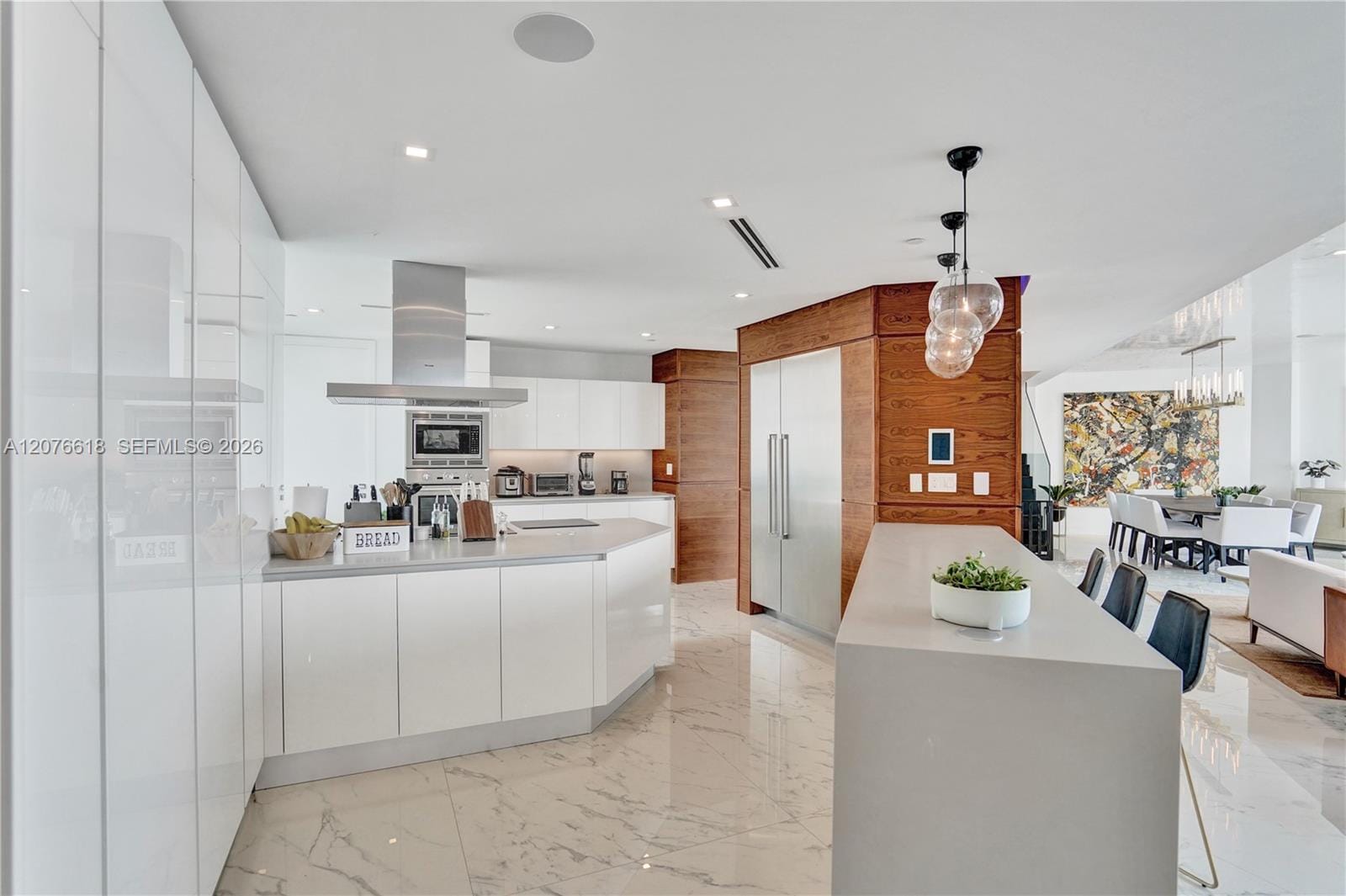 4000 Island Boulevard PH2 — photo 10