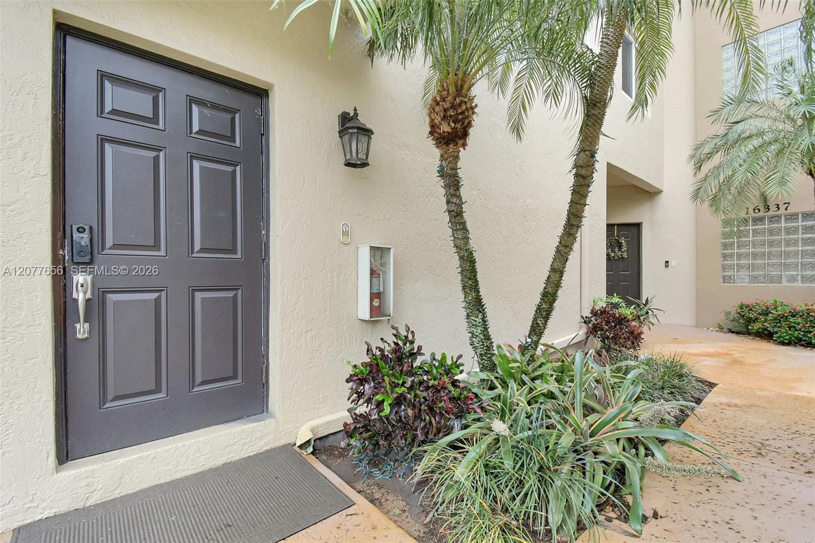 16339 Malibu Drive 22 — photo 4