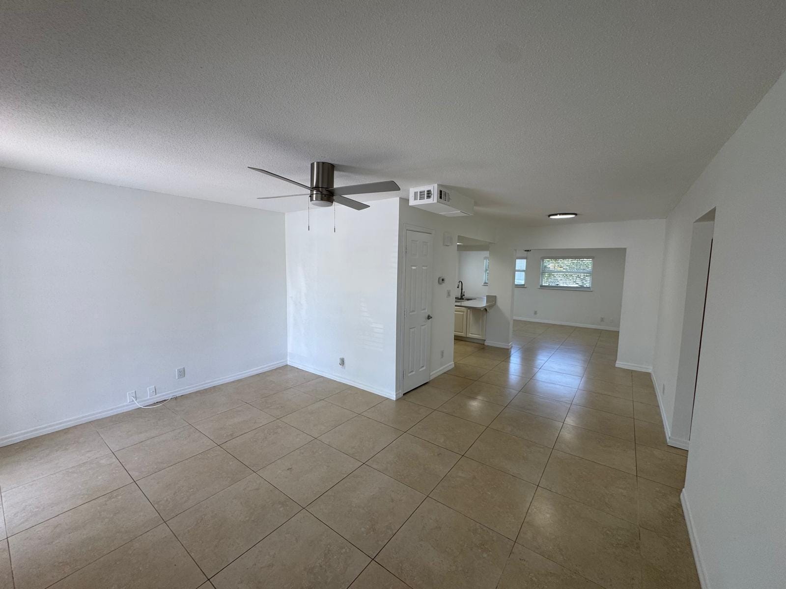 4717 NW 49TH Place, Tamarac, FL 33319 photo 2