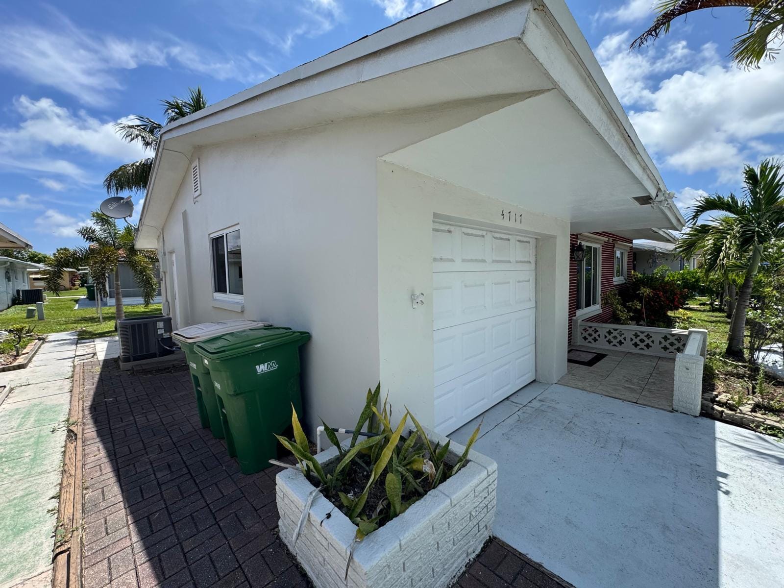 4717 NW 49TH Place, Tamarac, FL 33319 photo 16