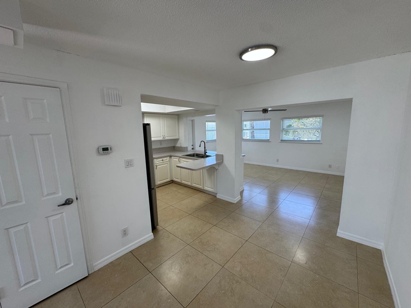 4717 NW 49TH Place, Tamarac, FL 33319 photo 3