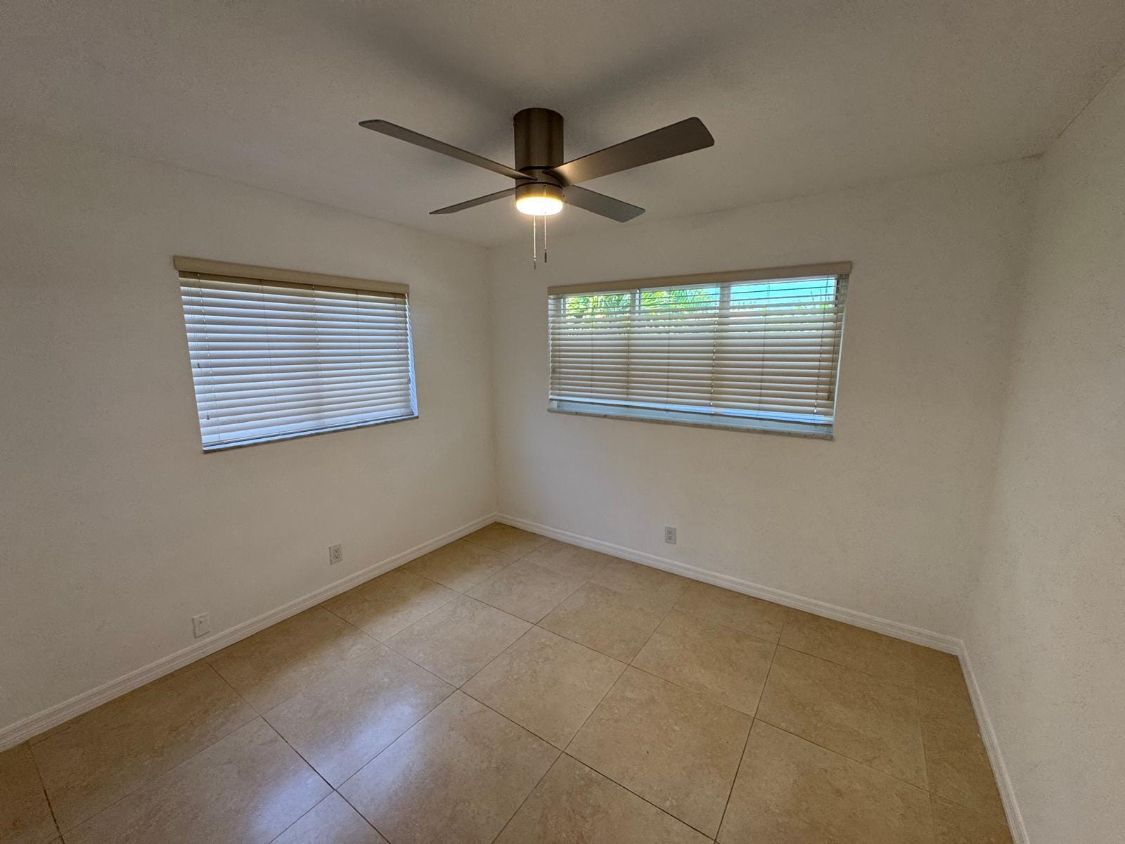4717 NW 49TH Place, Tamarac, FL 33319 photo 9