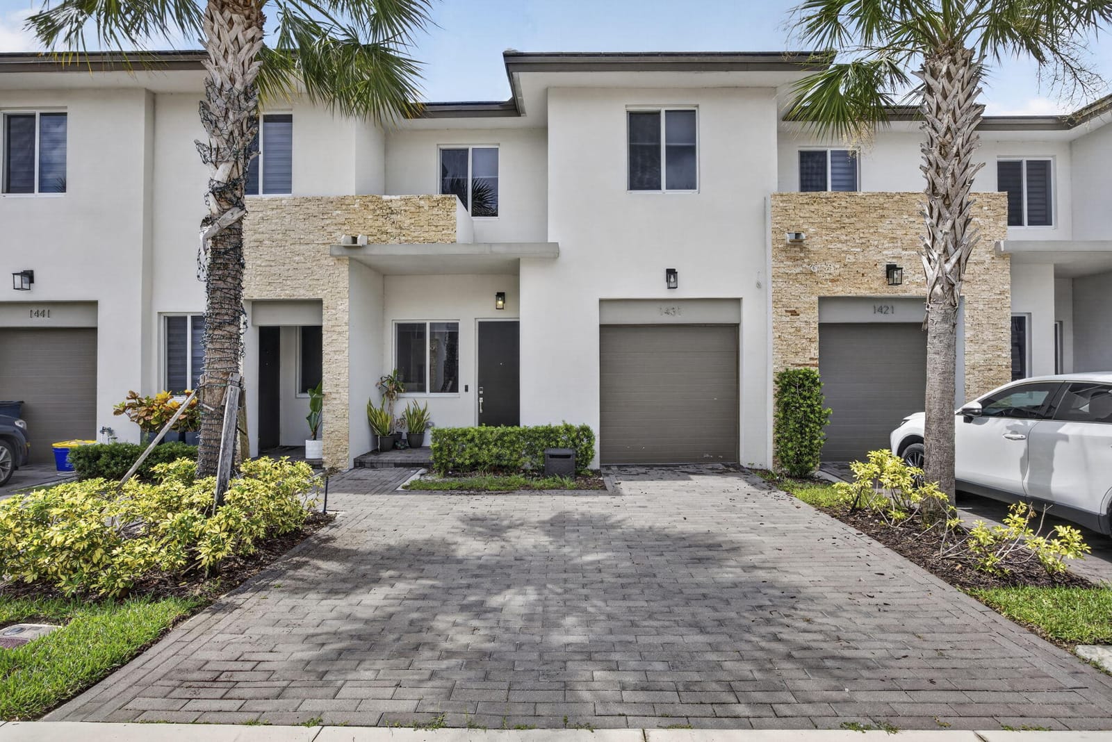 1431 PIONEER Way, Royal Palm Beach, FL 33411