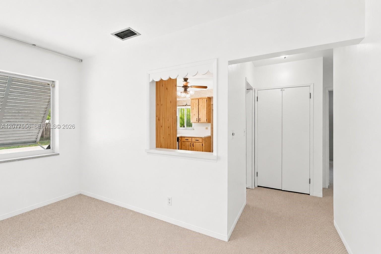 425 S 15th Avenue — photo 11