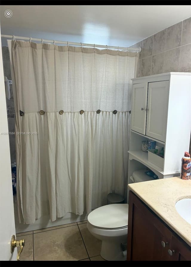 4550 NW 9th Street 821E, Miami, FL 33126