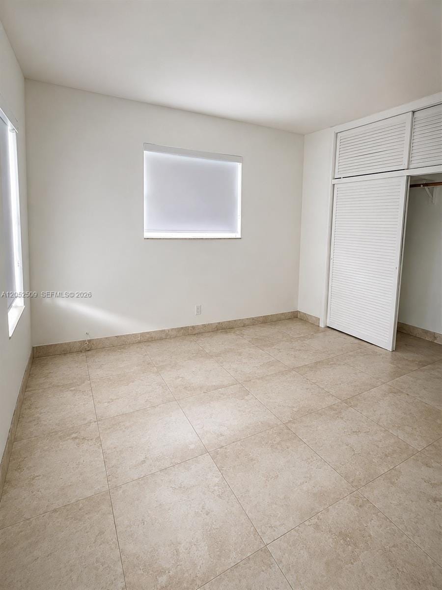 3710 N 54th Avenue — photo 6