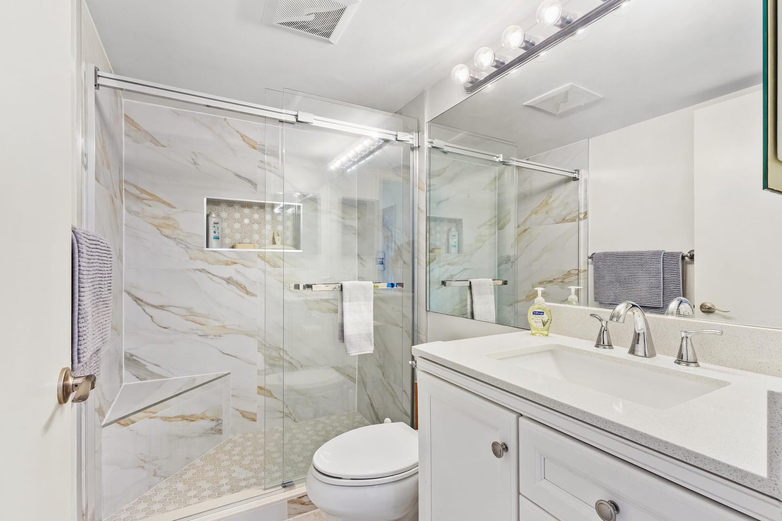5186 GOLFVIEW Court 1913 — photo 6