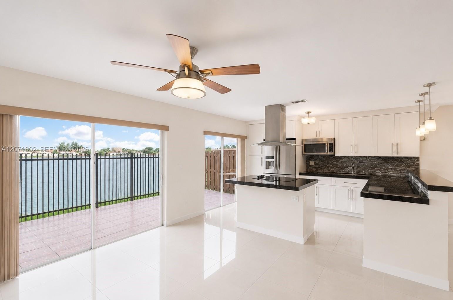 2561 W 60th Place 102-1, Hialeah, FL 33016