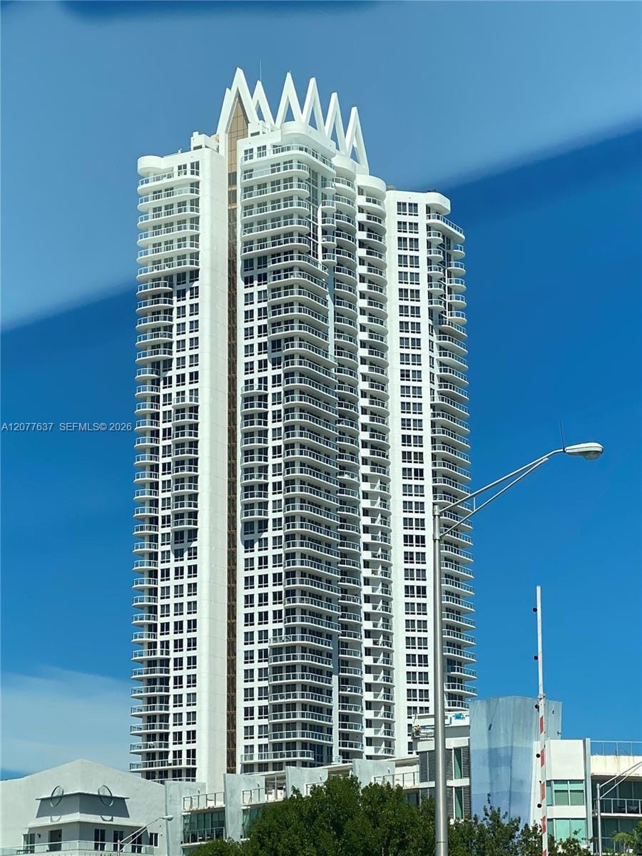 6365 Collins Avenue 2005, Miami Beach, FL 33141