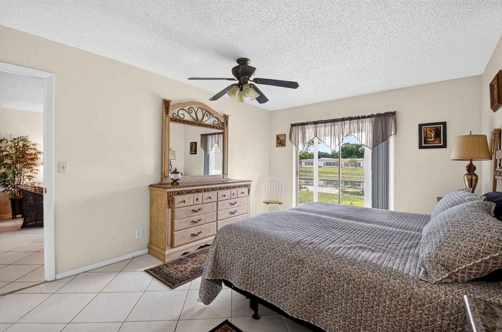 226 LAKE CONSTANCE Drive 226, West Palm Beach, FL 33411 photo 21