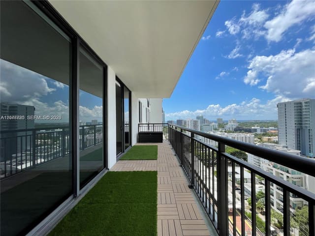 999 SW 1st Avenue 2109, Miami, FL 33130