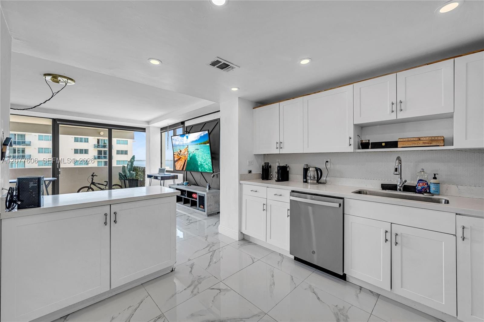 7545 E Treasure Drive 9A — photo 10