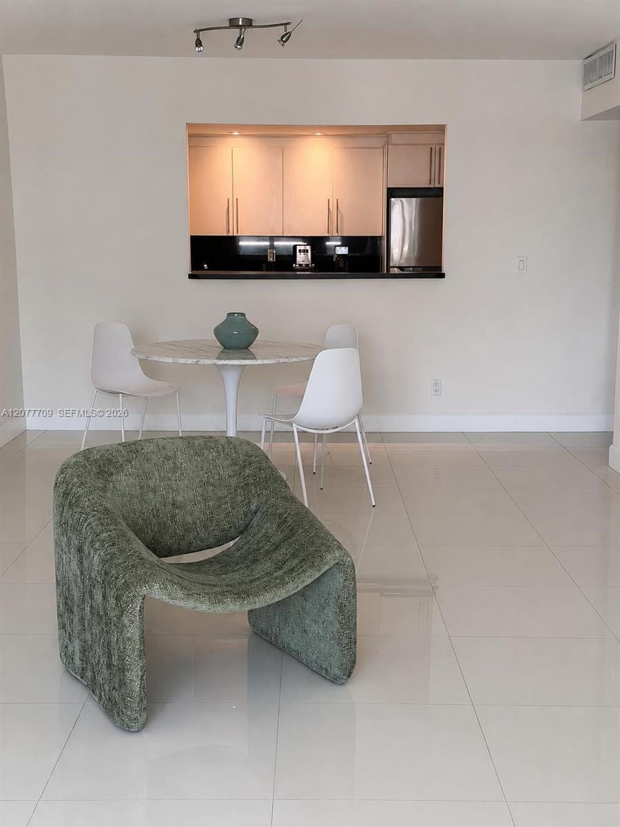 19390 Collins Avenue 1418 — photo 4