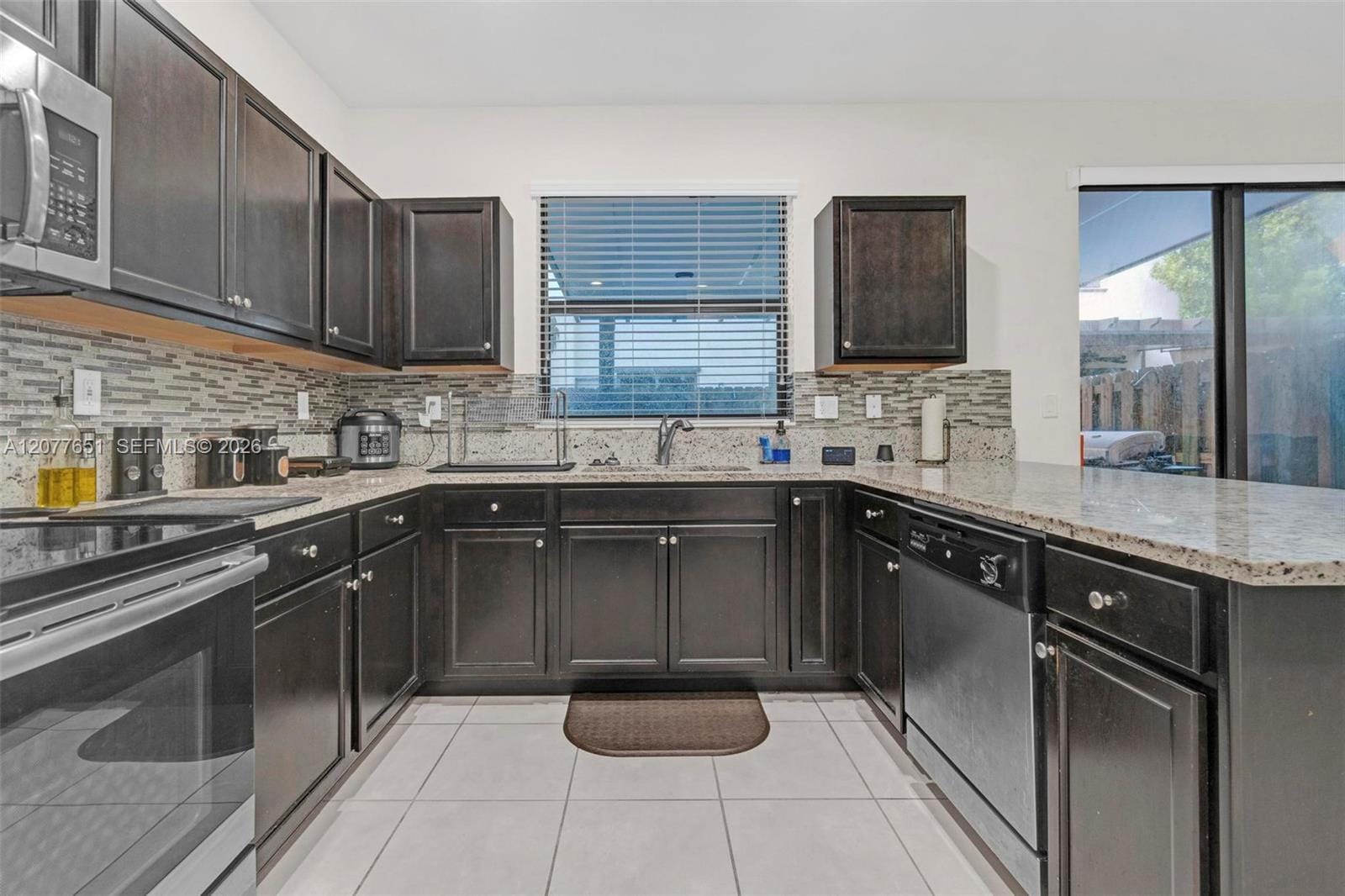 11413 SW 253 Street — photo 4