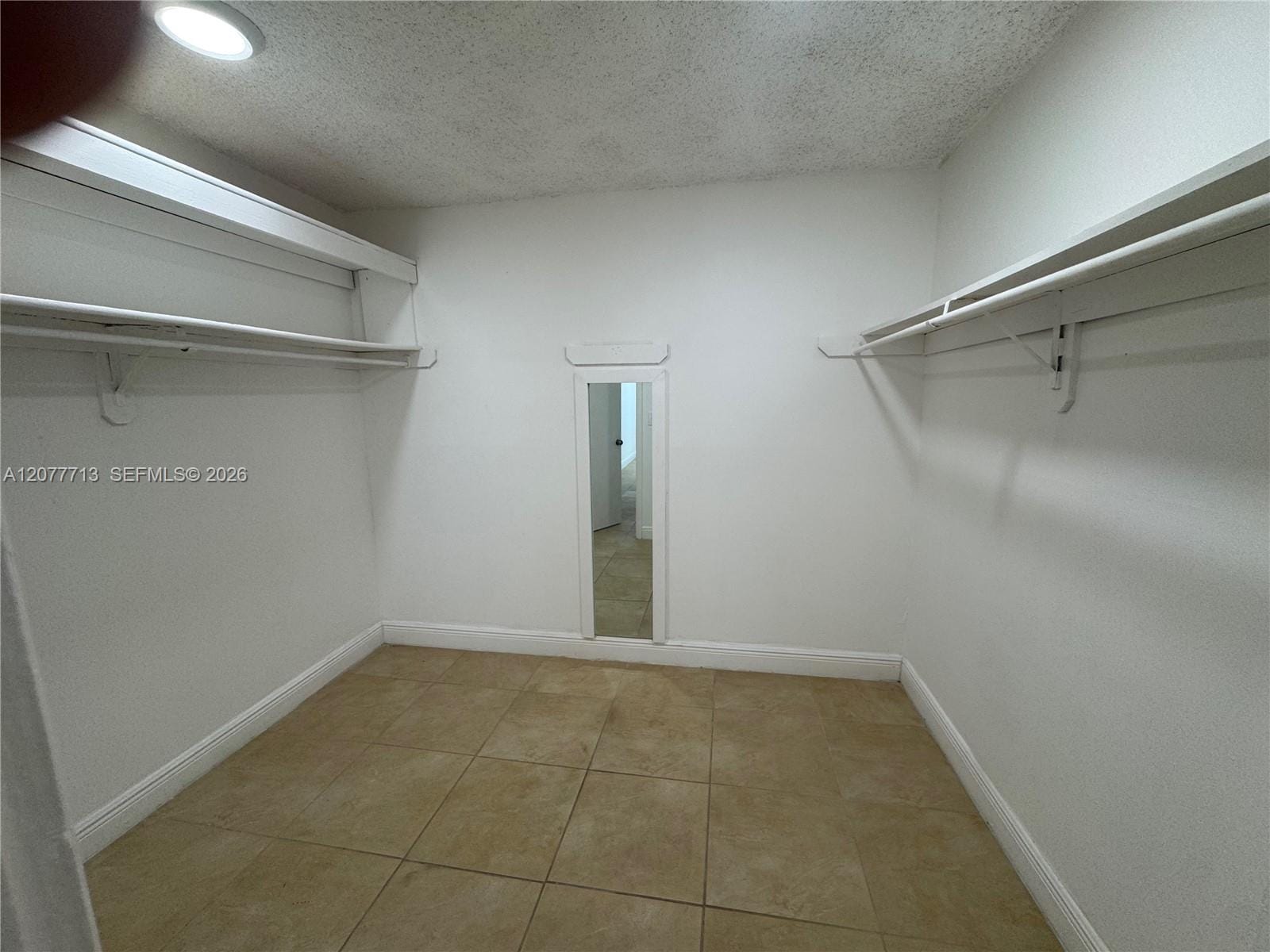 488 NW 165th St Road B-412, Miami, FL 33169 photo 16