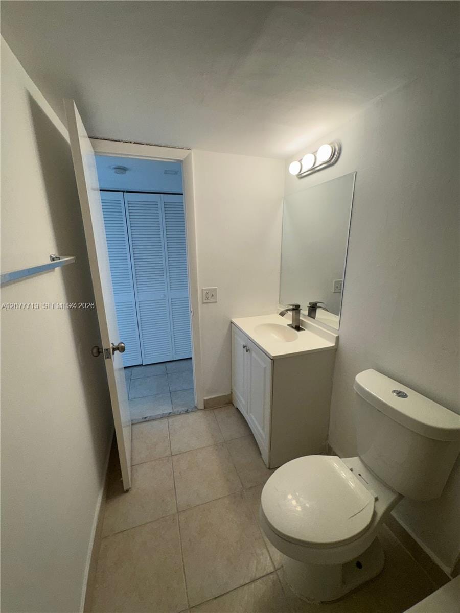 488 NW 165th St Road B-412, Miami, FL 33169 photo 18
