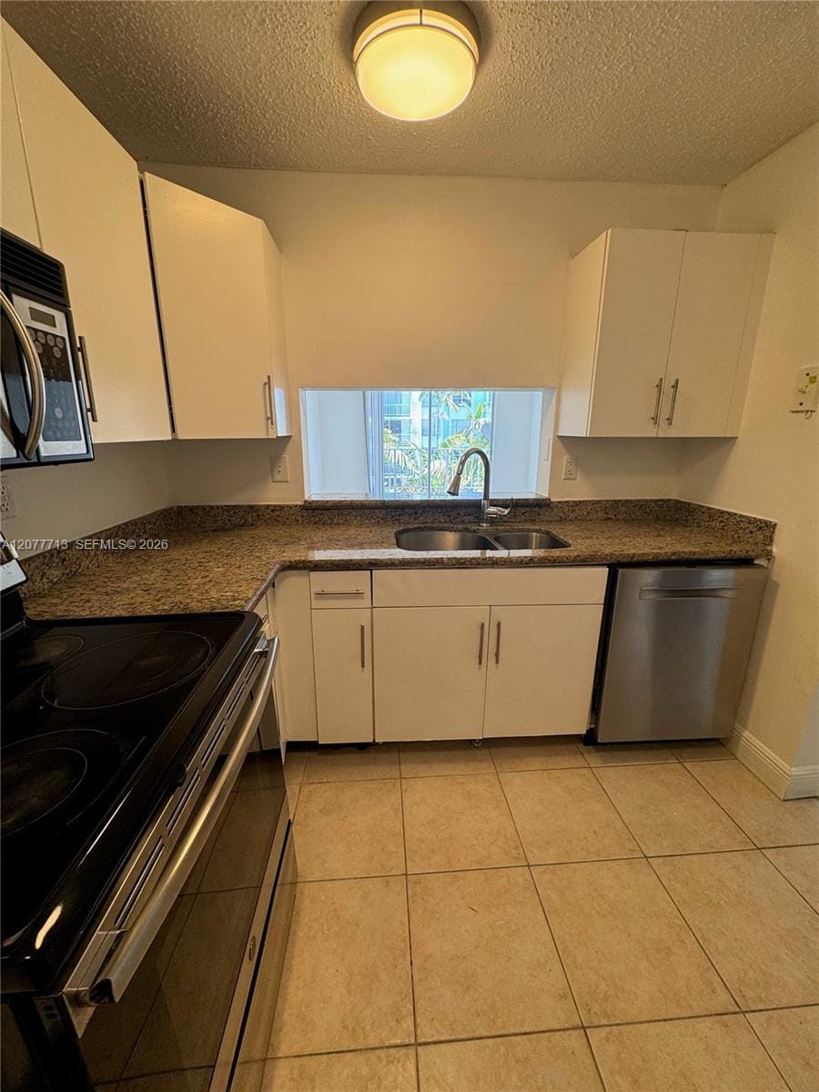 488 NW 165th St Road B-412, Miami, FL 33169 photo 20