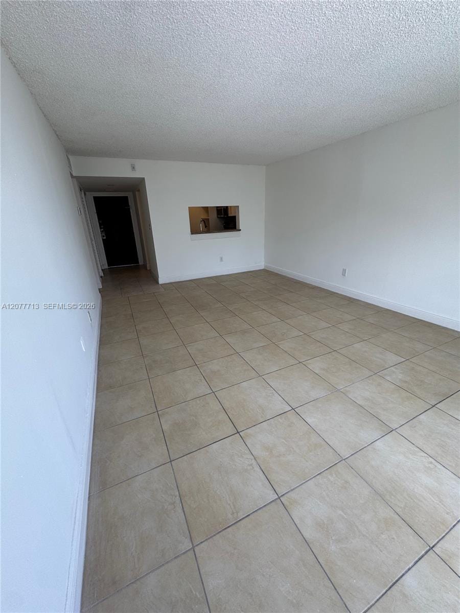 488 NW 165th St Road B-412, Miami, FL 33169 photo 6