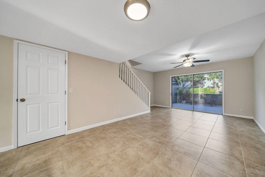 6207 Riverwalk Lane 5, Jupiter, FL 33458 photo 9