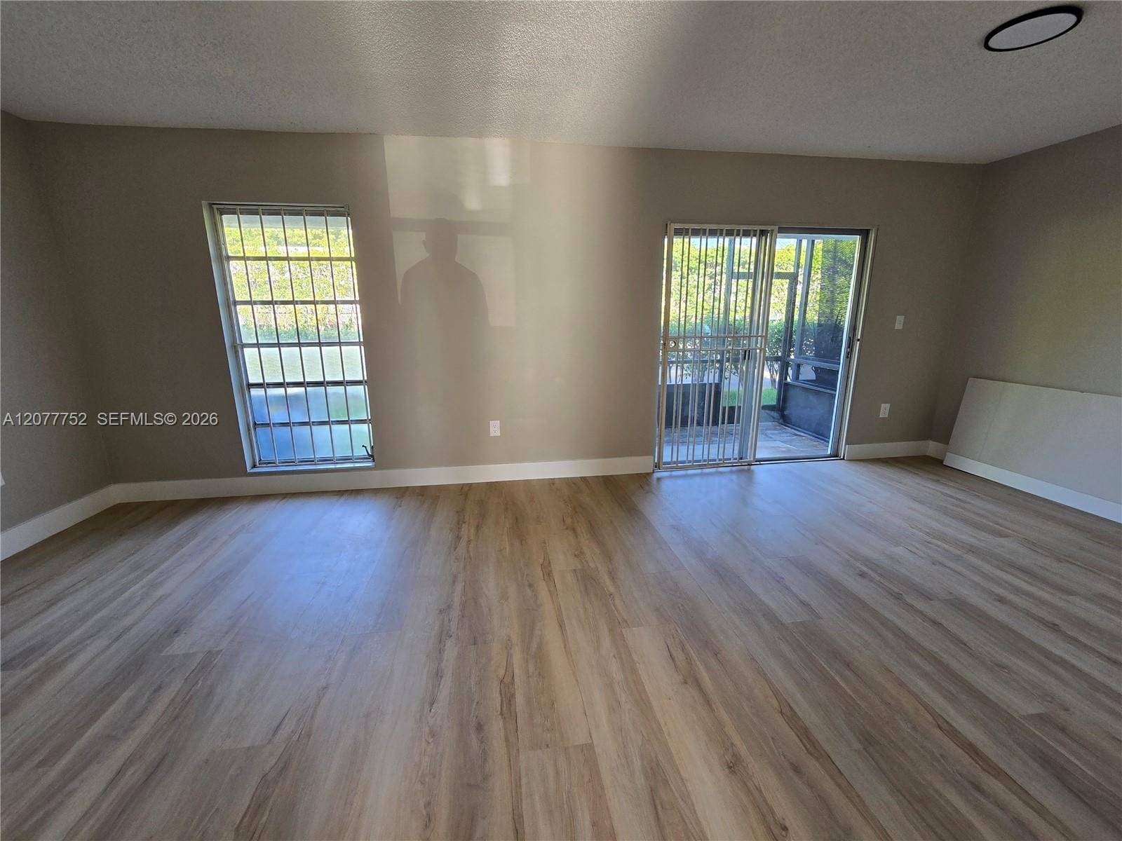 17120 SW 94th Avenue 404 — photo 9