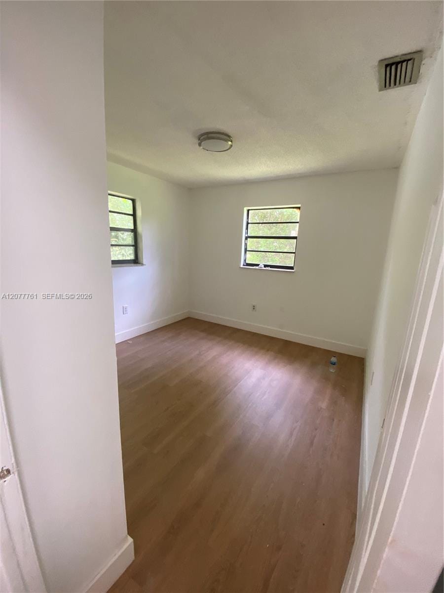 1415 NE 118th Terrace 1421 — photo 12