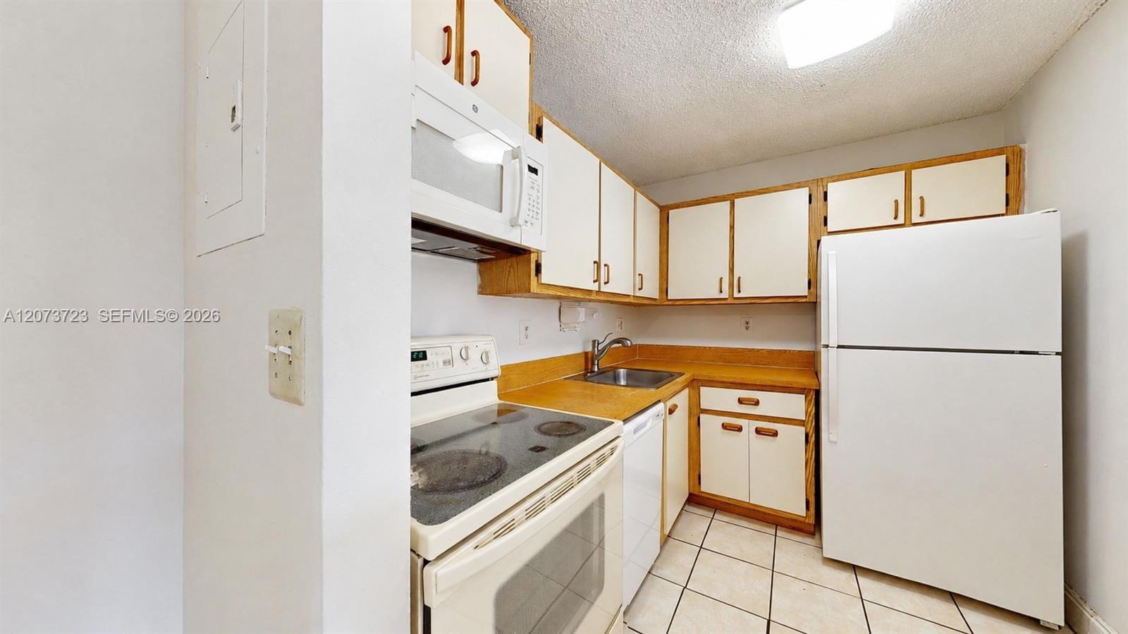 15600 SW 80th Street L-304, Miami, FL 33193 photo 5