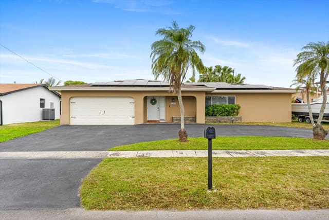 10661 NW 27TH Court, Sunrise, FL 33322