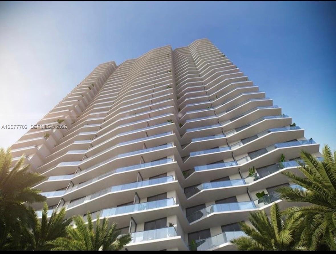 77 SE 5th Street 1903, Miami, FL 33131