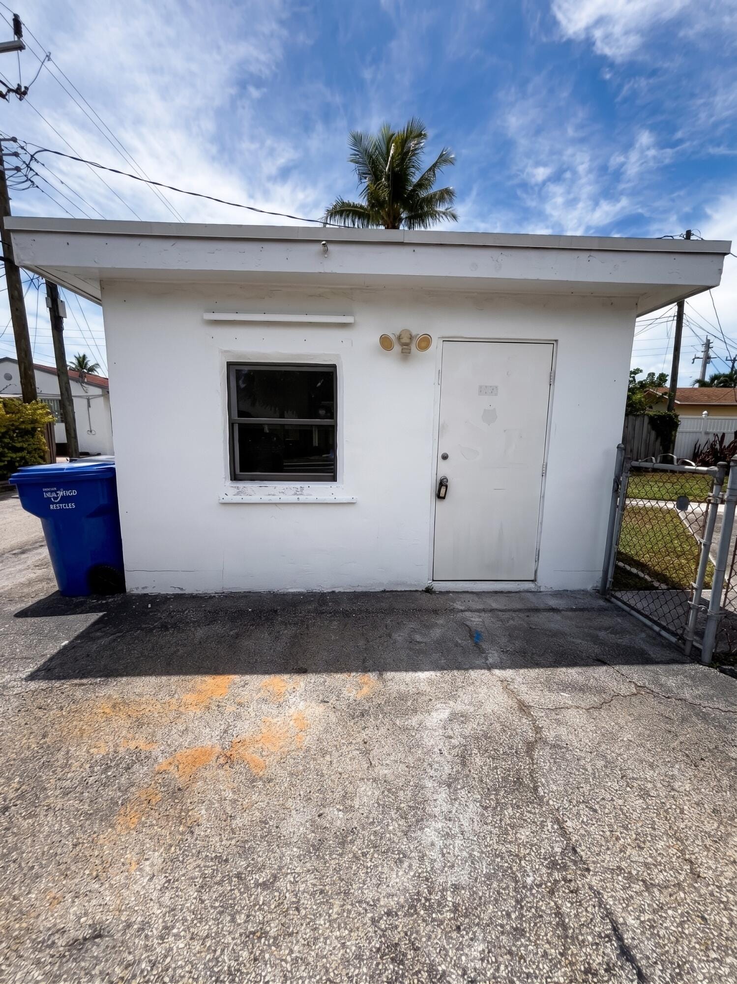 1711 N 17TH Court C — photo 5