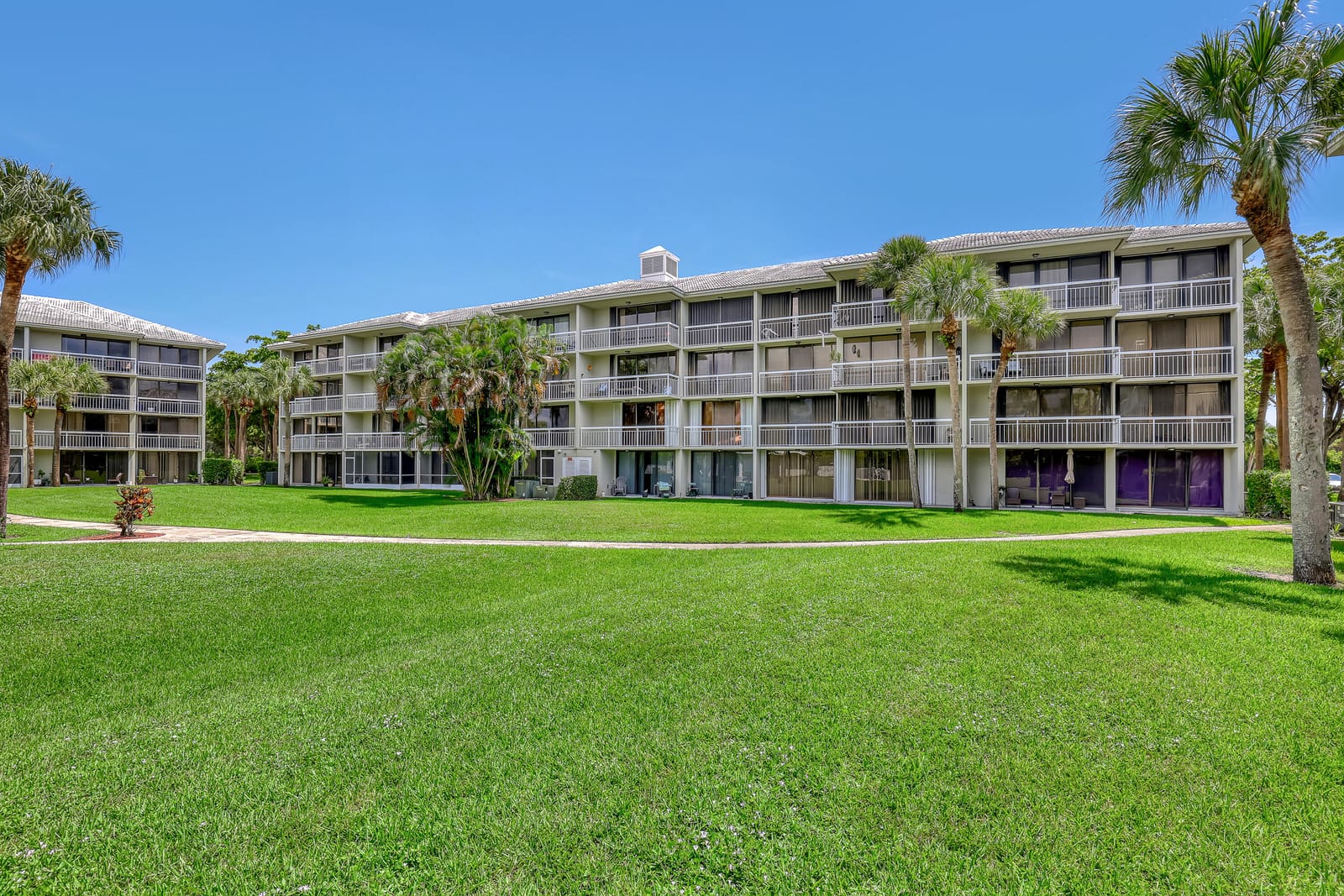 2621 Village Boulevard 203, West Palm Beach, FL 33409